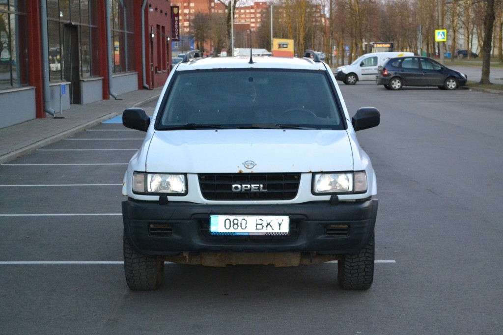 Opel Frontera 2.2 100 kW 1999