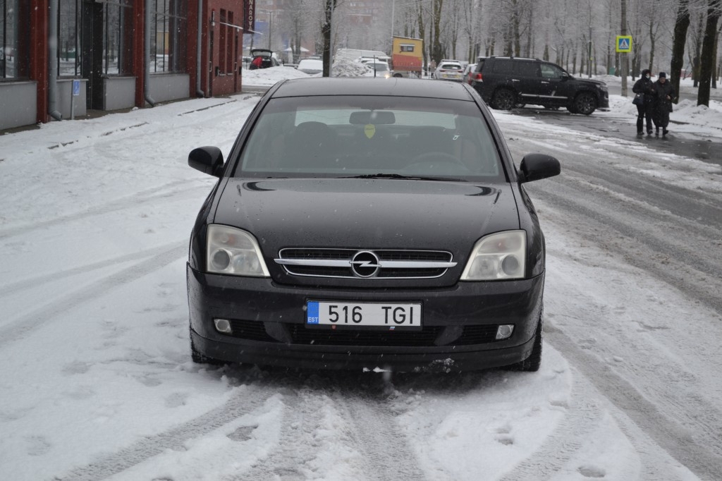 Opel Vectra 2.0 74 kW 2003