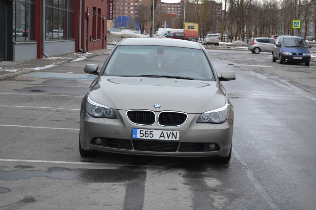 BMW 530 3.0 160 kW 2004