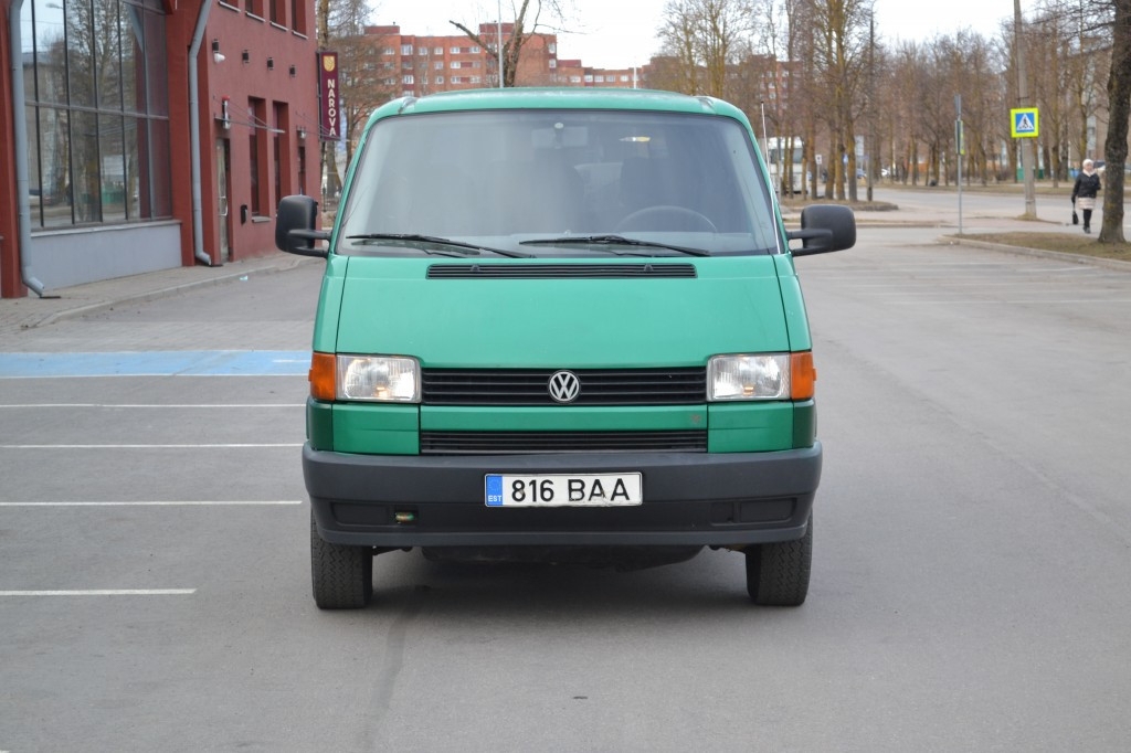 Volkswagen Transporter 2.4 57 kW 1993
