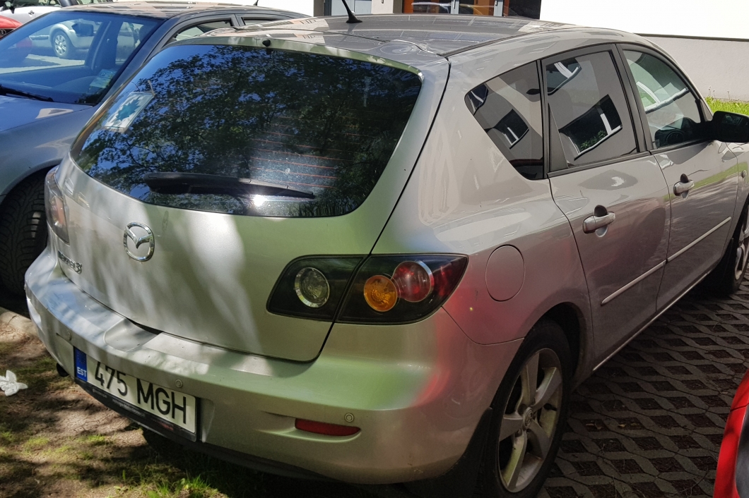 Mazda 3 1.5 77 kW 2006