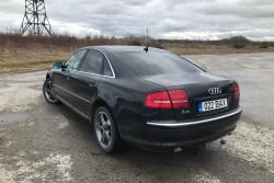 Audi A8 4.0 202 kW 2004