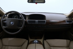 BMW 745 4.4 245 kW 2002