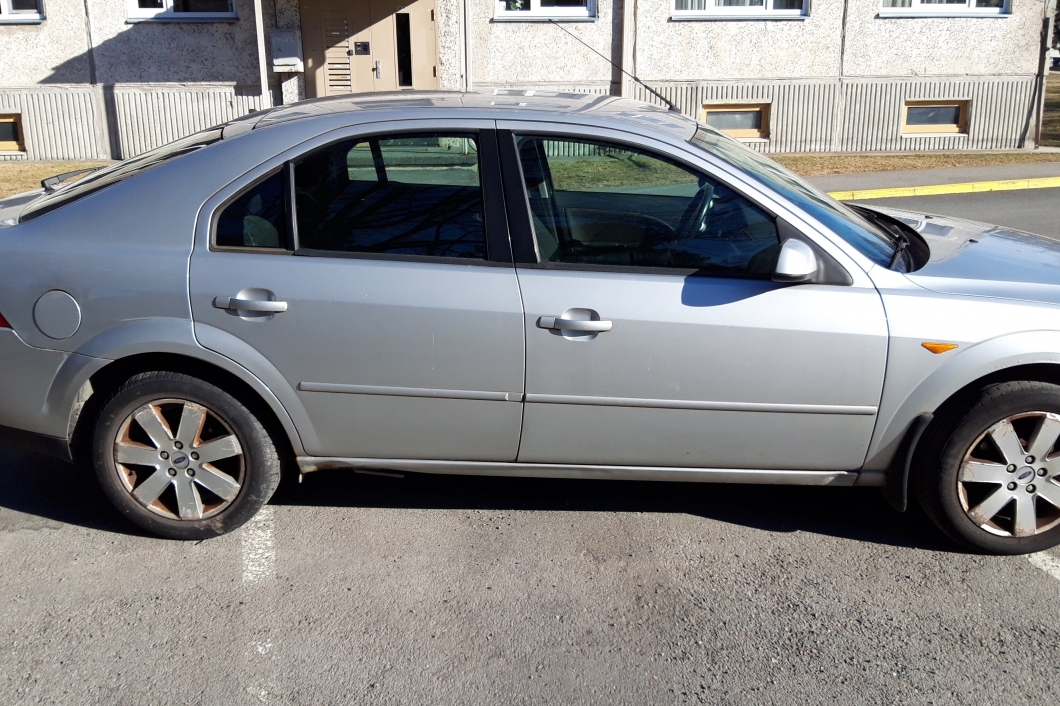 Ford Mondeo 1.8 81 kW 2003