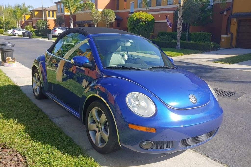 Volkswagen Beetle kabriolett 3.2 75 kW 2007