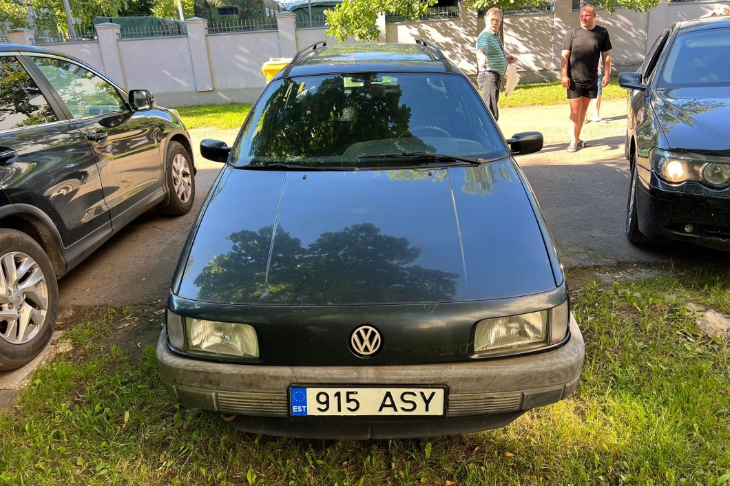 Volkswagen Passat 1993