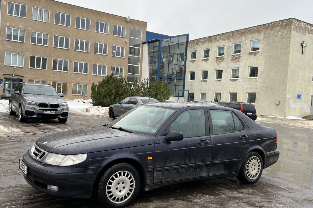 Saab 95 2.0 110 kW 1999