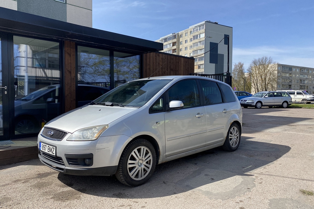 Ford Focus 1.6 80 kW 2005