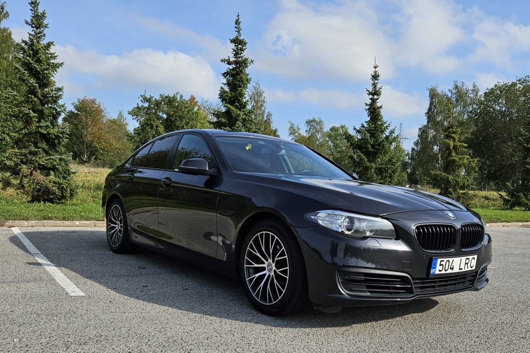 BMW 518 Shadowline 2.0 110 kW 2015