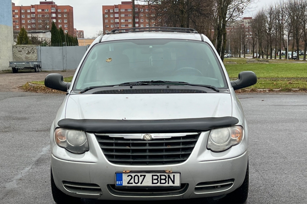 Chrysler Town & Country 3.8 160 kW 