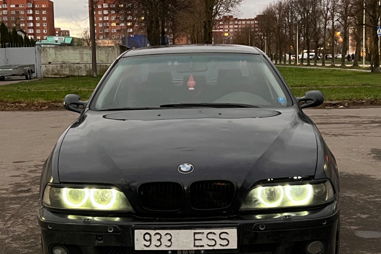 BMW 520 2.0 110 kW 1998