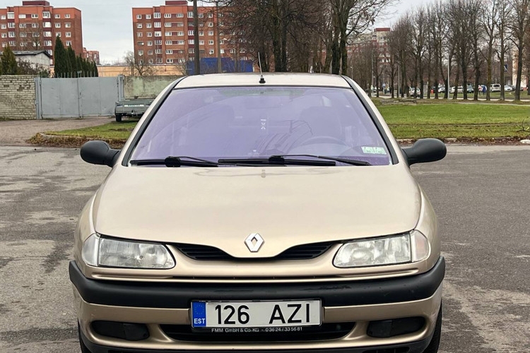 Renault Laguna 2.0 84 kW 1998