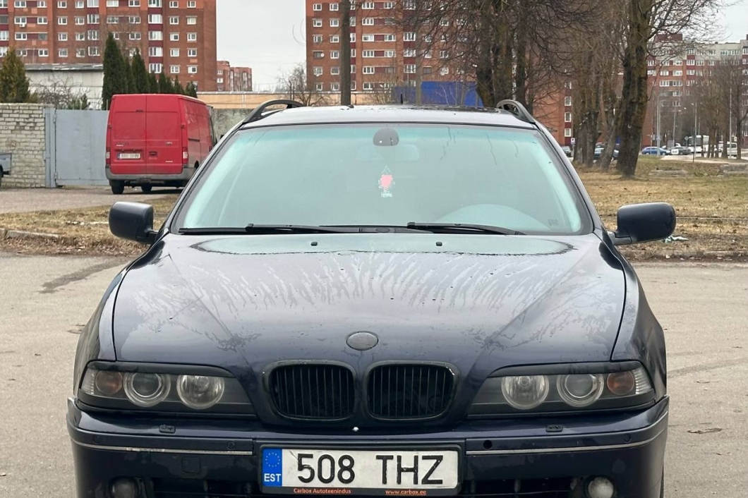 BMW 525 2.5 120 kW 2003