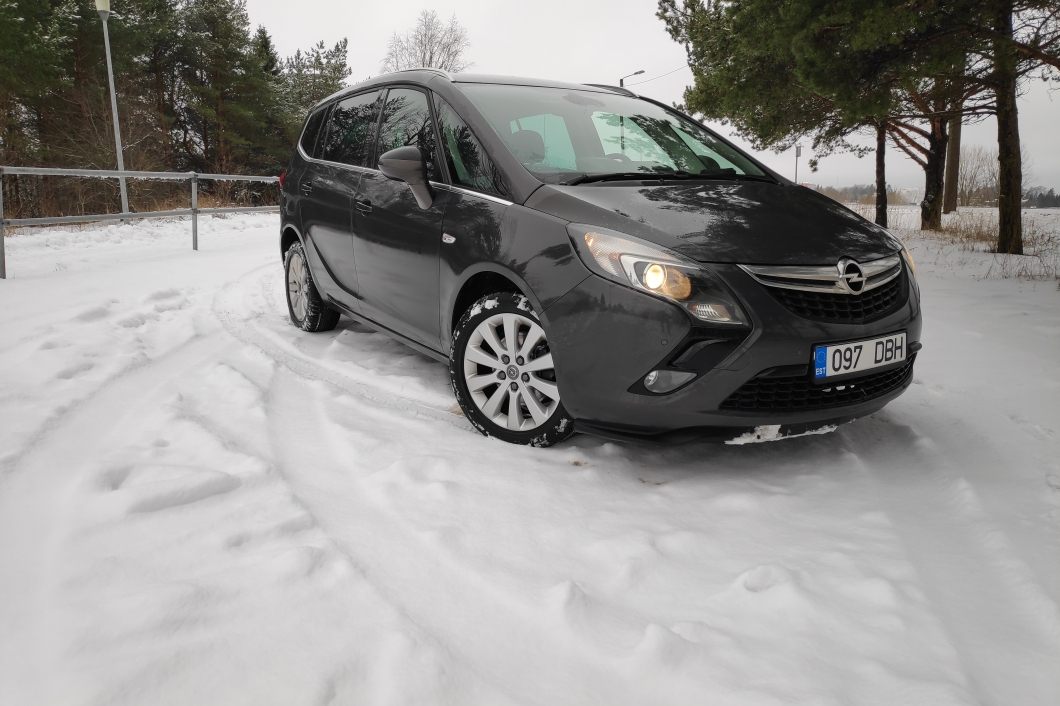 Opel Zafira 1.6 110 kW 2015