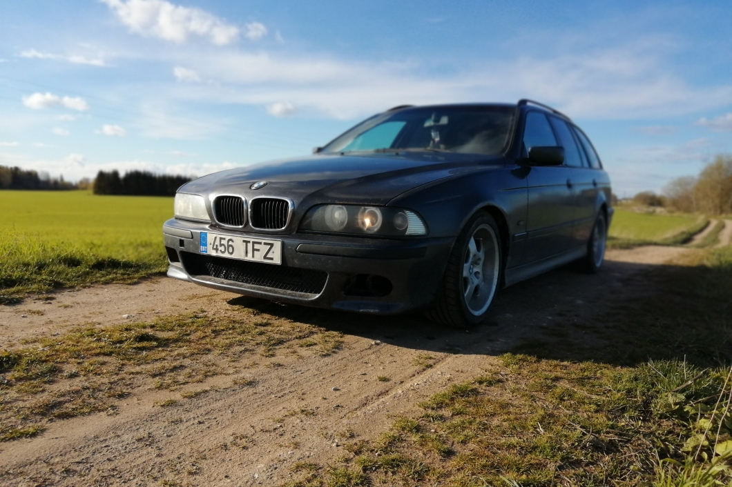 BMW 525 2.5 105 kW 1997