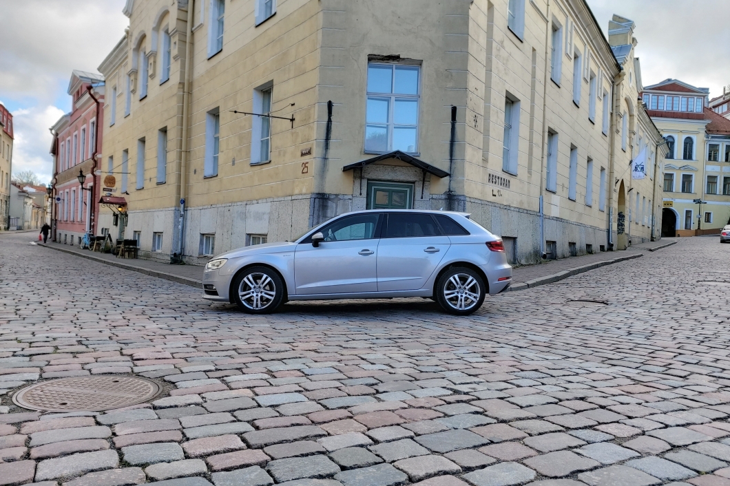 Audi A3 g-tron CNG 1.4 81 kW 2014