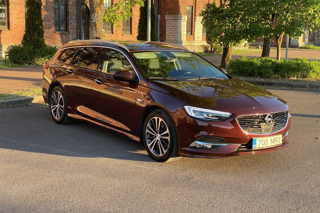 Opel Insignia Sport tourer 2.0 154 kW 2018