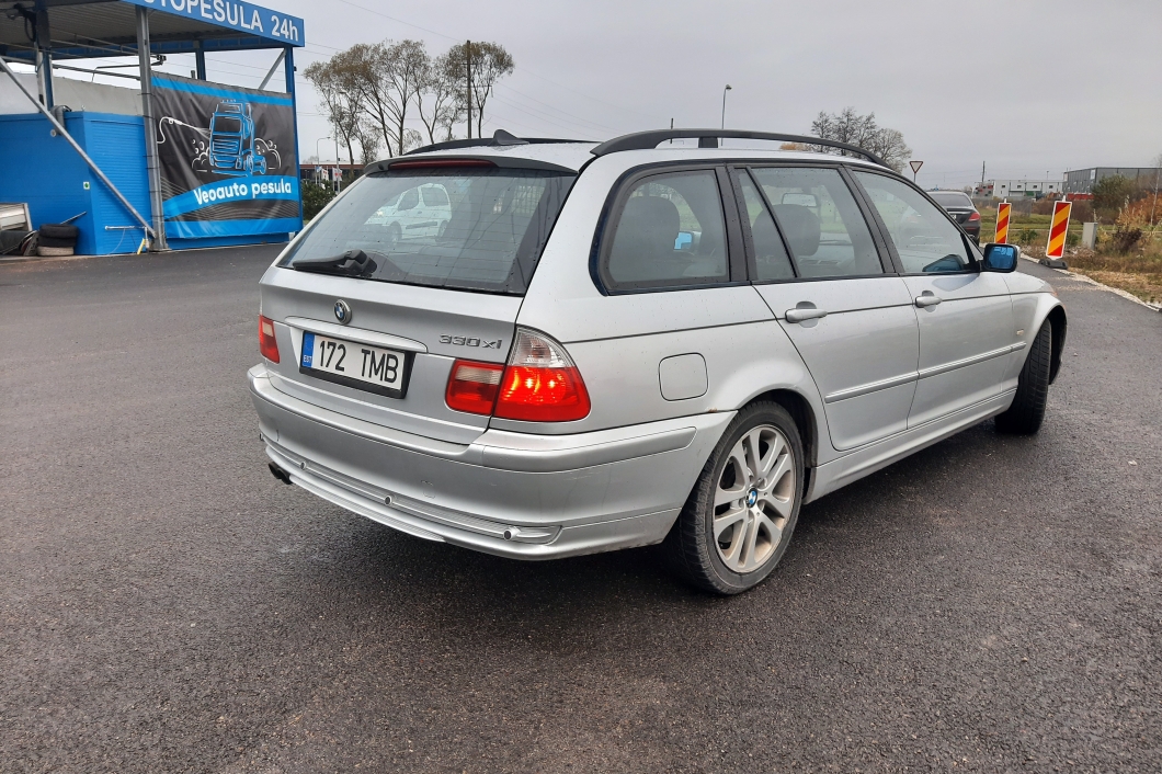 BMW X3 30i 3.0 170 kW 2001