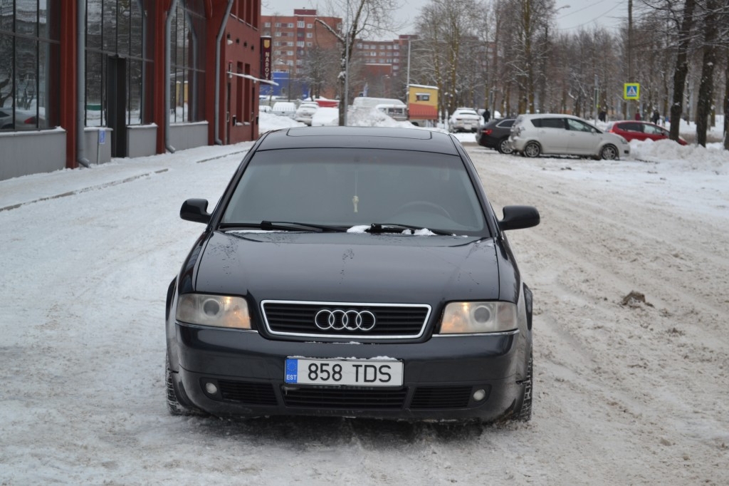 Audi A6 2.4 121 kW 2001