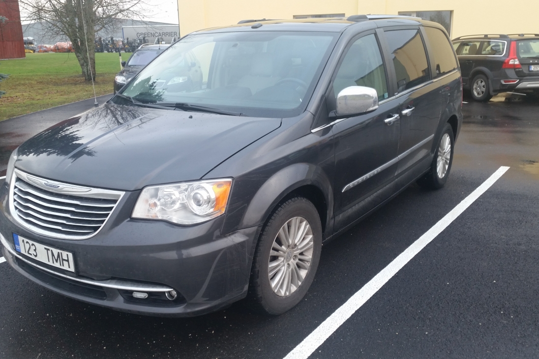 Chrysler Town & Country 211 kW 2011