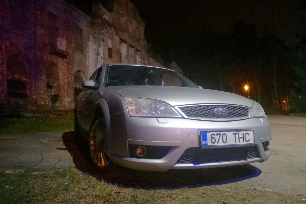Ford Mondeo 3.0 166 kW 2003