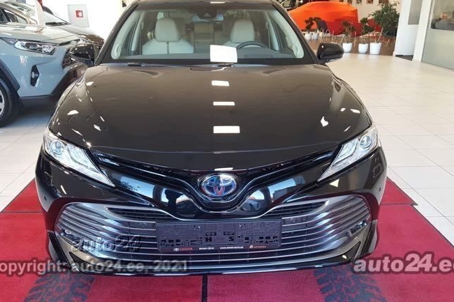 Toyota Camry Premium Dynamic Force 2.5 131 kW 2020